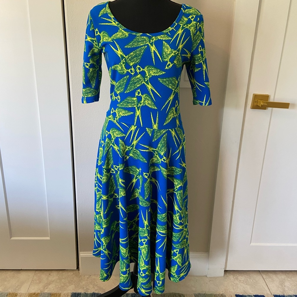 Lularoe Nicole Dress size M